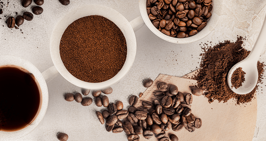 Comment moudre des grains de café
